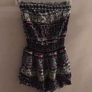 Patterned romper